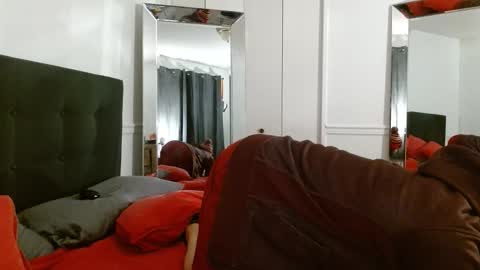 xbigshooter85 online show from February 12, 4:07 am