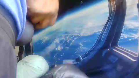 Toke online show from April 28, 9:09 pm