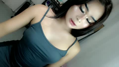 kianna online show from June 24, 6:56 am