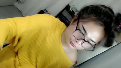 kianna online show from June 29, 10:43 pm