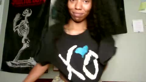 xcrimson732x online show from March 24, 4:06 am