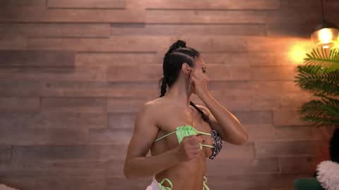 Xena online show from April 19, 4:56 am