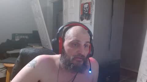 Snapshot of xenomorphic426 chatting on February 7, 2:50 am XenoHead online show from February 7, 2:50 am