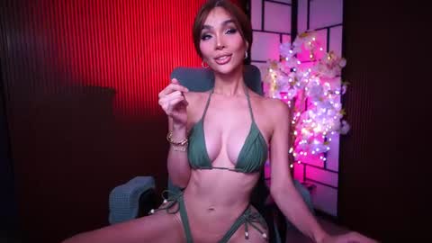 Anne online show from June 25, 4:34 am