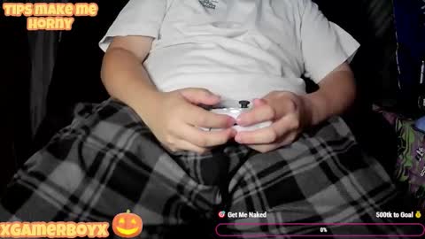 xgamerboyx online show from October 11, 8:29 pm