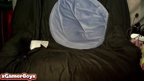 xgamerboyx online show from October 19, 3:18 am