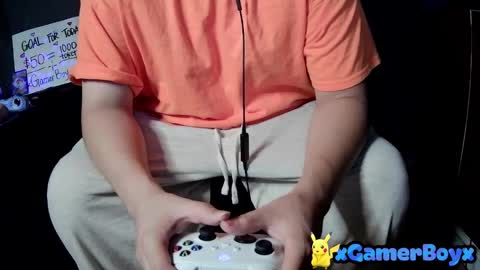 xgamerboyx online show from October 31, 2:45 am