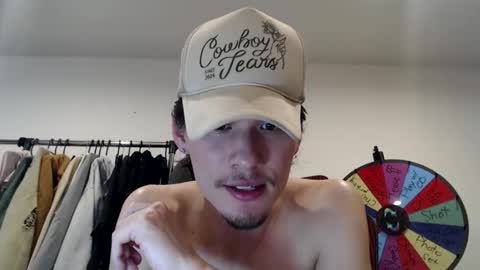 xgoonxmasterx online show from March 1, 7:21 am