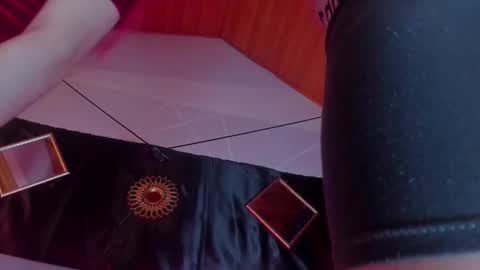 xialee and Lio online show from December 4, 2:09 am