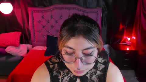 xialee and Lio online show from January 5, 2:06 am