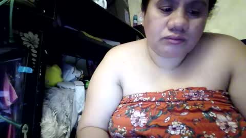 Snapshot of xjuicytits chatting on February 13, 12:28 am xjuicytits online show from February 13, 12:28 am