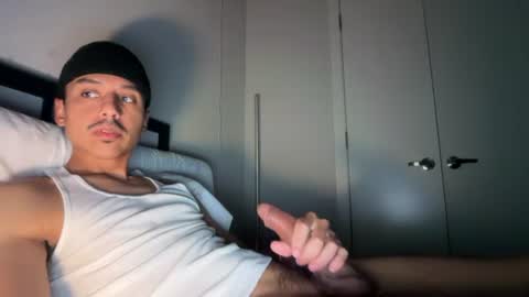 xmomentumx online show from July 9, 6:56 pm