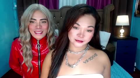 Snapshot of xnaughty_haileyx chatting on December 23, 4:22 am Hailey online show from December 23, 4:22 am