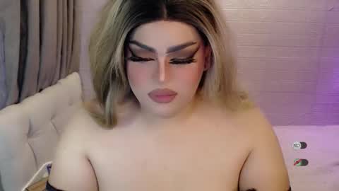 xsabbylicious69 online show from March 8, 4:27 am