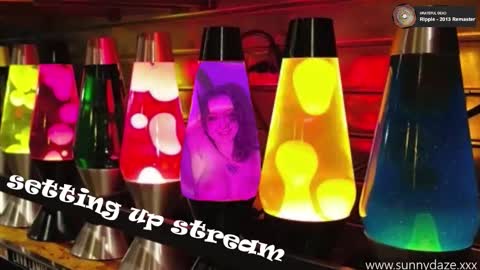 Snapshot of xsunsub chatting on January 11, 7:52 pm Sunny Daze online show from January 11, 7:52 pm