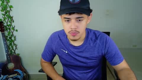 Snapshot of xtranherr chatting on February 16, 1:35 am xtranherr online show from February 16, 1:35 am