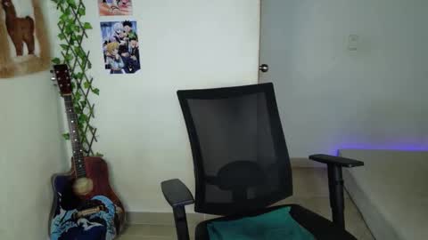 Snapshot of xtranherr chatting on March 27, 12:38 am xtranherr online show from March 27, 12:38 am