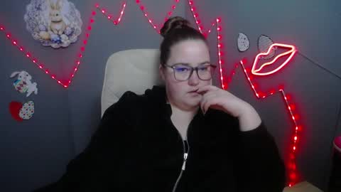 xx daniella xx online show from April 8, 6:57 am