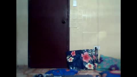 xxchuchuxx online show from April 17, 3:20 am