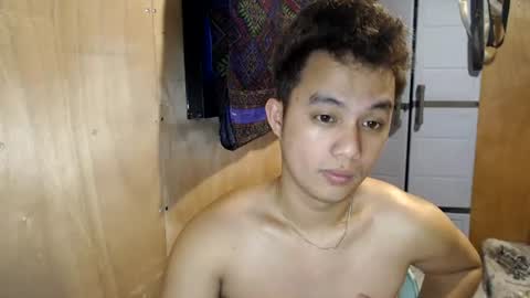 Snapshot of xxclark18xx chatting on July 6, 1:02 am Clark online show from July 6, 1:02 am