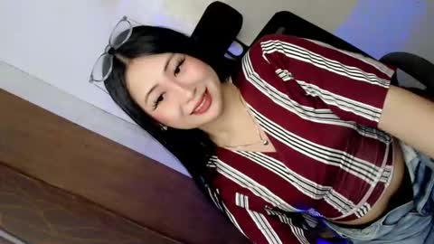 Janae online show from February 20, 1:13 am