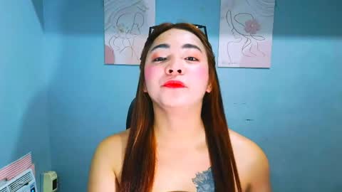 xxirene online show from May 27, 6:05 pm