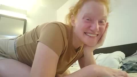 Snapshot of xxmariebliss chatting on July 14, 1:28 pm xxmariebliss online show from July 14, 1:28 pm
