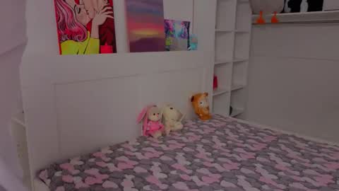 Eva online show from March 1, 12:23 am