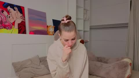 Eva online show from March 27, 8:26 am