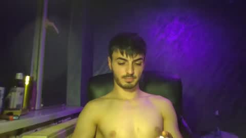 Snapshot of xxxdonpuiuuxxx chatting on January 13, 8:04 pm xxxdonpuiuuxxx online show from January 13, 8:04 pm