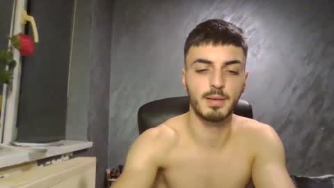 Snapshot of xxxdonpuiuuxxx chatting on January 17, 9:28 pm xxxdonpuiuuxxx online show from January 17, 9:28 pm