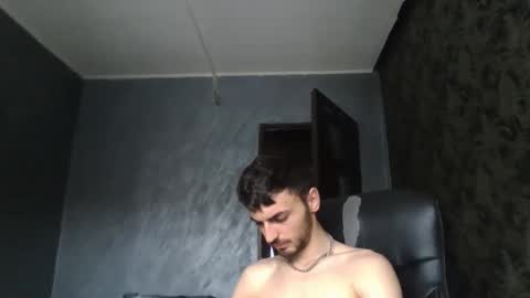 Snapshot of xxxdonpuiuuxxx chatting on February 15, 2:00 pm xxxdonpuiuuxxx online show from February 15, 2:00 pm