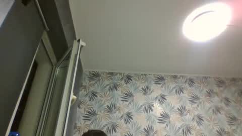 Snapshot of xxxdonpuiuuxxx chatting on March 1, 6:21 pm xxxdonpuiuuxxx online show from March 1, 6:21 pm