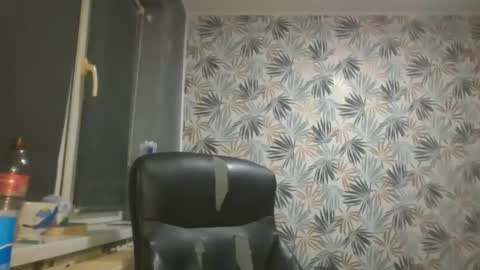 Snapshot of xxxdonpuiuuxxx chatting on March 3, 4:14 pm xxxdonpuiuuxxx online show from March 3, 4:14 pm