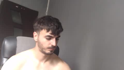 Snapshot of xxxdonpuiuuxxx chatting on October 23, 7:40 am xxxdonpuiuuxxx online show from October 23, 7:40 am