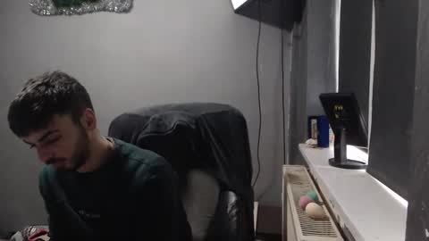 Snapshot of xxxdonpuiuuxxx chatting on January 7, 8:06 am xxxdonpuiuuxxx online show from January 7, 8:06 am