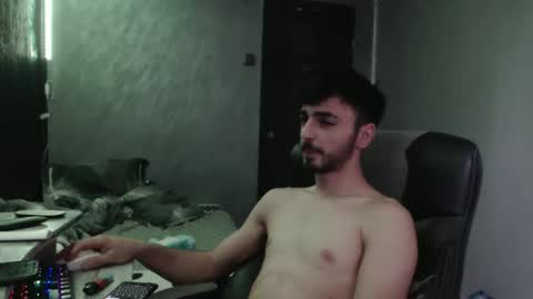 Snapshot of xxxdonpuiuuxxx chatting on February 13, 8:43 am xxxdonpuiuuxxx online show from February 13, 8:43 am