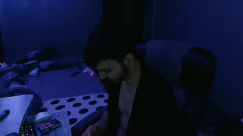 Snapshot of xxxdonpuiuuxxx chatting on February 14, 6:21 am xxxdonpuiuuxxx online show from February 14, 6:21 am