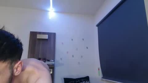 Snapshot of xxxdonpuiuuxxx chatting on April 12, 7:19 pm xxxdonpuiuuxxx online show from April 12, 7:19 pm