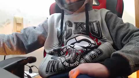 Snapshot of xxxking89 chatting on February 15, 2:25 pm xxxking89 online show from February 15, 2:25 pm