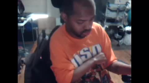 Snapshot of xxxonwheelz chatting on February 17, 6:47 pm xxxonwheelz online show from February 17, 6:47 pm