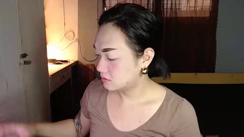 Melissa online show from April 13, 3:45 am