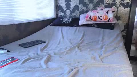 xxxtatianabustyxxx online show from March 17, 7:28 pm