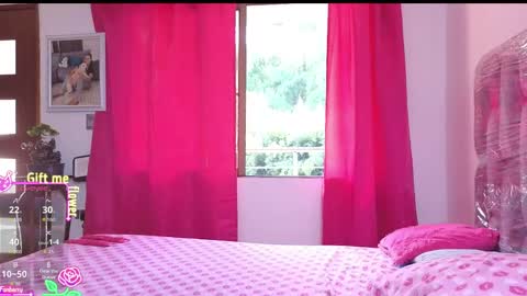 xxxtatianabustyxxx online show from April 20, 9:16 pm