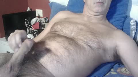 Snapshot of yahe2010 chatting on February 4, 11:38 pm grillino online show from February 4, 11:38 pm