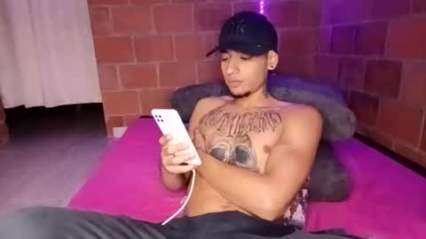 Snapshot of yajz chatting on October 17, 7:11 am Yajz online show from October 17, 7:11 am