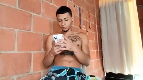 Snapshot of yajz chatting on October 24, 1:18 pm Yajz online show from October 24, 1:18 pm