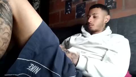 Snapshot of yajz chatting on January 11, 5:34 am Yajz online show from January 11, 5:34 am