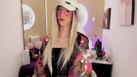 Yaki online show from April 12, 4:06 am