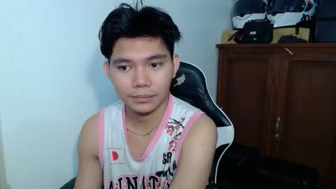 Eian online show from February 5, 2:49 am